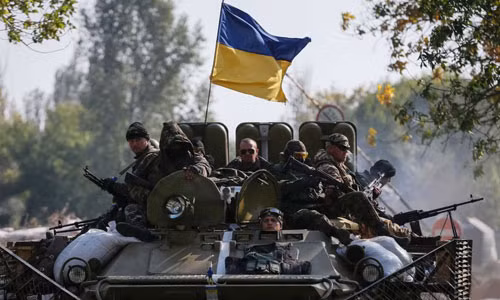 Cap bach, QD Ukraine chieu mo ca nguoi nghien ruou, ma tuy?
