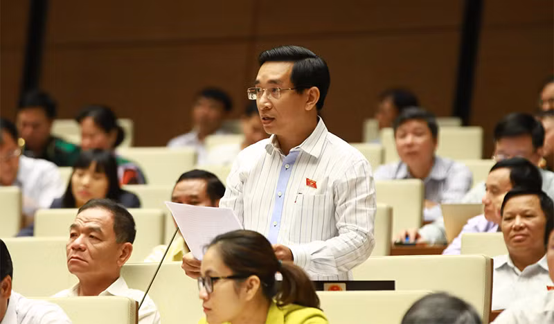 De xuat cong chuc di lam muon, rut ngan thoi gian nghi trua