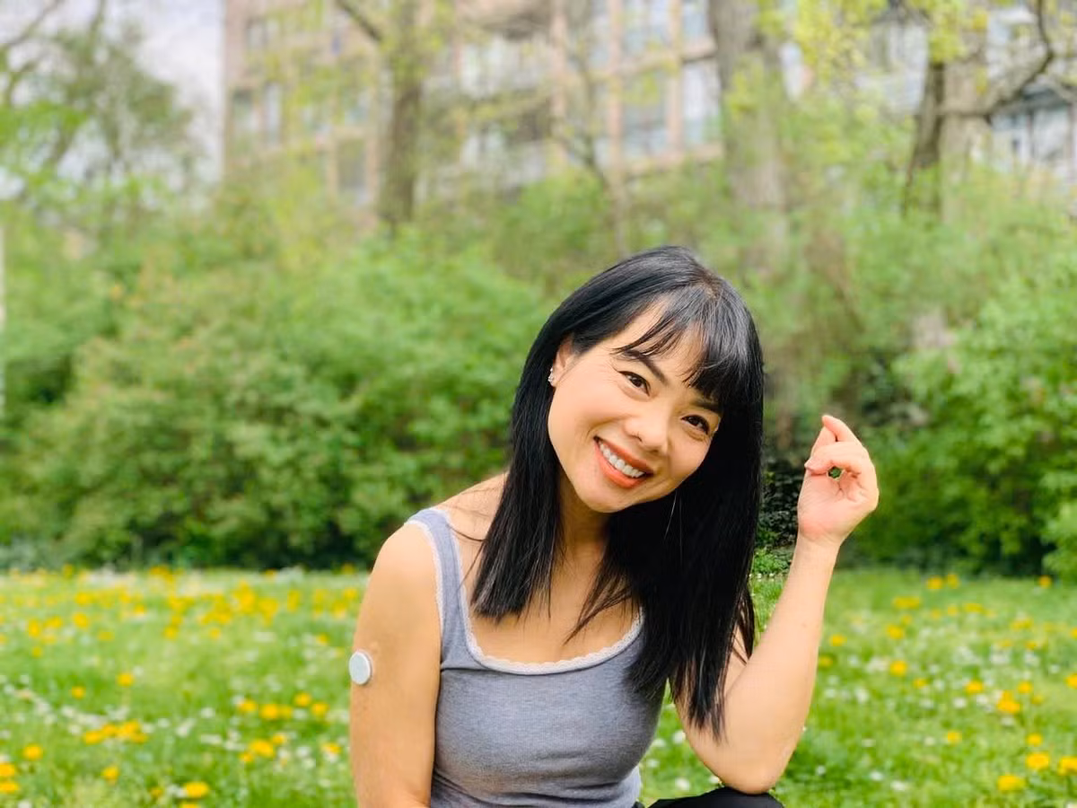 Dù không còn thường xuyên xuất hiện trên các chương trình truyền hình, MC Bạch Dương vẫn nhận được sự quan tâm của khán giả. Ở tuổi 50, nữ MC kỳ cựu của chương trình Hành trình Văn hóa vẫn giữ được vẻ ngoài rạng rỡ, thần thái tươi tắn và nụ cười ngọt ngào từng làm say lòng bao thế hệ khán giả truyền hình.
