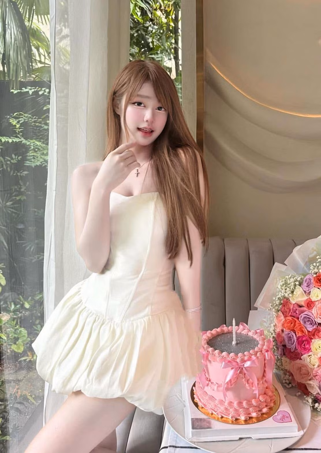 Ramida P Pawan cũng sở hữu kênh Tiktok với hơn 1 triệu người theo dõi - nơi cô nàng thường xuyên đăng tải những khoảnh khắc đời thường.