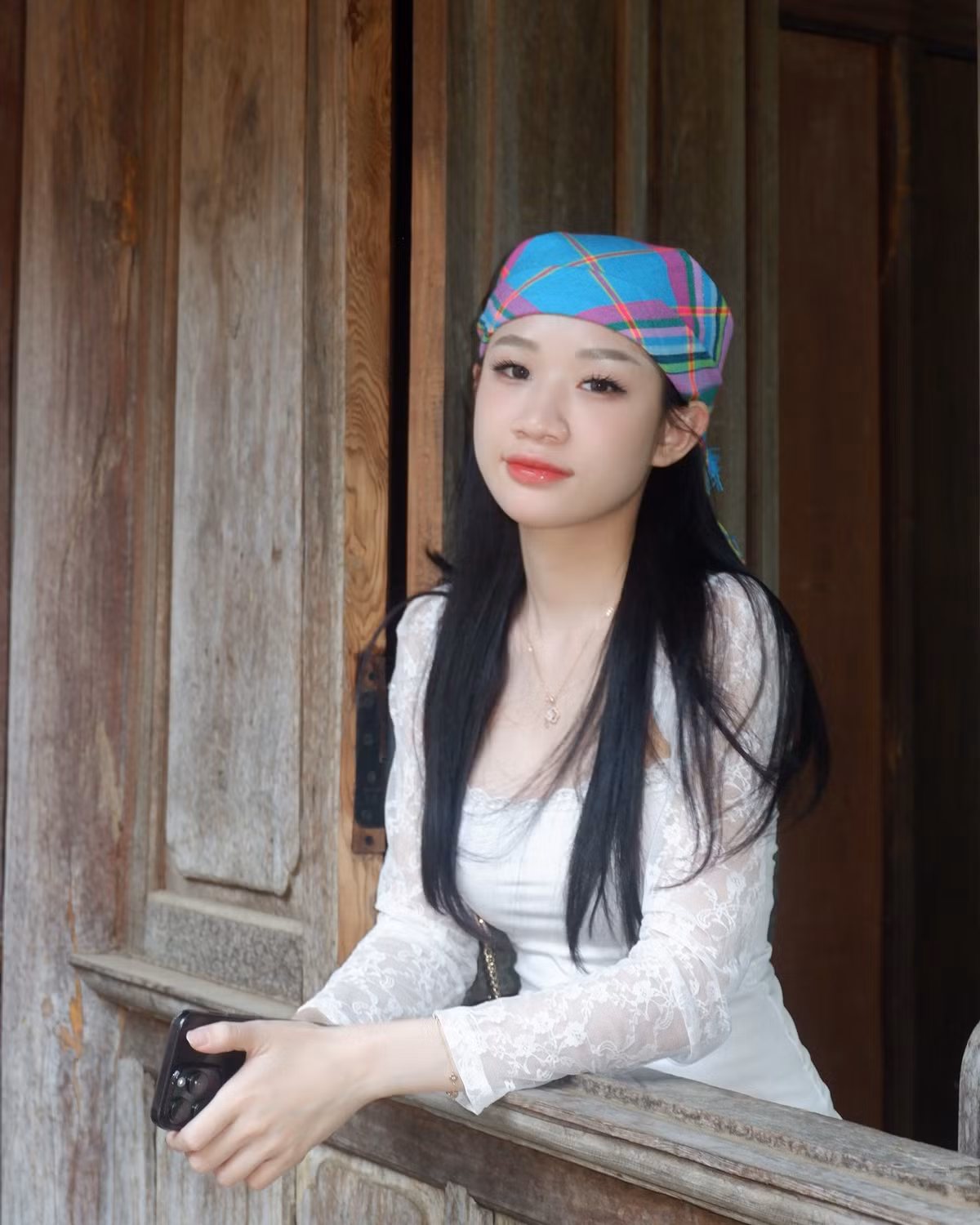 Trên trang cá nhân, Hoàng Lan Anh cũng chia sẻ thêm loạt hình ảnh ghi lại hành trình khám phá Hà Giang khiến cộng đồng mạng không khỏi thích thú.