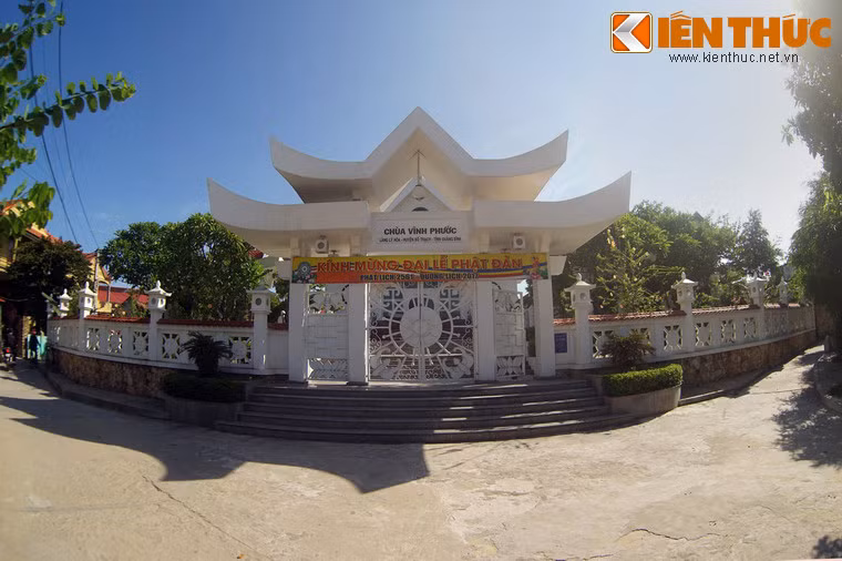 Ngam ngoi chua co kien truc doc la hiem co o Viet Nam