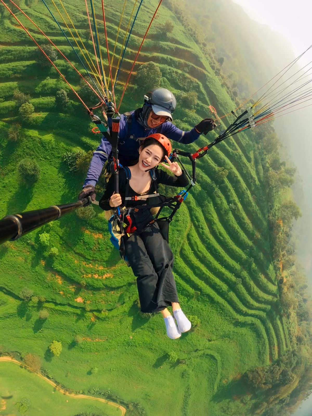 Trên trang cá nhân, gái xinh này ít chia sẻ về cuộc sống của mình, tuy vậy thông qua một vài hình ảnh đăng tải có thể thấy Yến đang có cuộc sống sang chảnh, xa hoa nhiều người mơ ước.