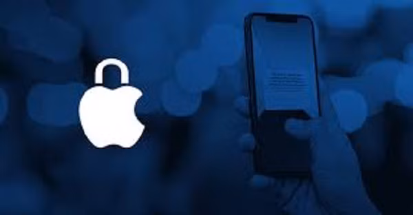 Đồng thời, Facebook cũng chạy một quảng cáo toàn trang để tấn công Apple và tuyên bố những thay đổi này sẽ “hạn chế khả năng chạy quảng cáo cá nhân hóa và tiếp cận khách hàng hiệu quả của các doanh nghiệp”.