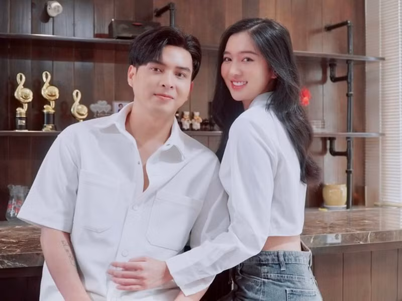 Trong cuộc phỏng vấn với Zing, Hồ Quang Hiếu tiết lộ, anh và bạn gái có nhiều sở thích chung như chơi thể thao, đi bộ ở công viên, cắm trại, đạp xe. Ảnh: Tiền Phong