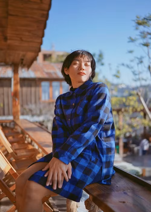 "...Tôi có một quy tắc là khi yêu ai thì sẽ yêu rất điên cuồng đối phương nhưng sau 2 tuần là chia tay. Nó có những dạng tâm lý khó hiểu như vậy nên ngày nào tôi cũng phải cố vượt qua điều đó”, Phương Anh tâm sự.