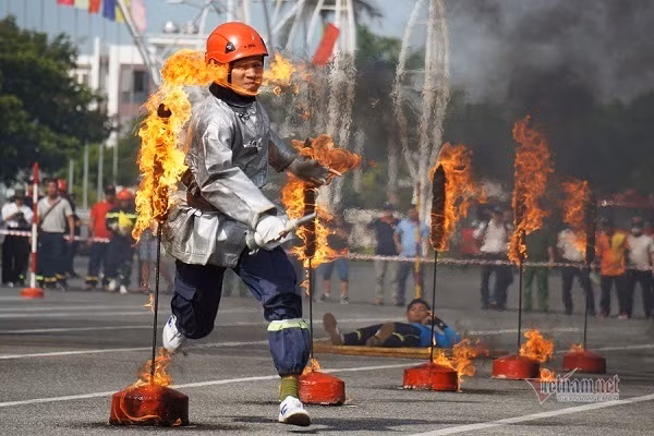 Đại tá Nguyễn Minh Khương, Phó cục trưởng Cục Cảnh sát PCCC và CNCH cho biết, hội thi tổ chức thường niên nhằm nâng cao về năng lực, kĩ thuật, chiến thuật chữa cháy và cứu nạn, cứu hộ của các chiến sĩ.