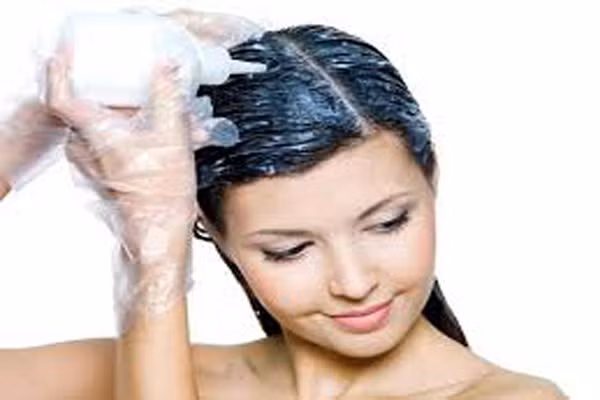 Mẹo nhuộm tóc an toàn bằng nguyên liệu sẵn có Meo nhuom toc an toan bang nguyen lieu san co