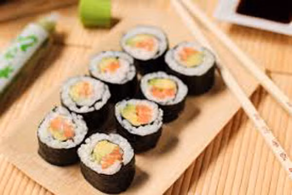Nếu như bạn là người yêu thích shusi thì cũng không nên quá lo ngại vì hầu như chỉ cá nước ngọt gây ra sán lá gan, cá làm shusi hầu như được làm từ cá nước mặn.
