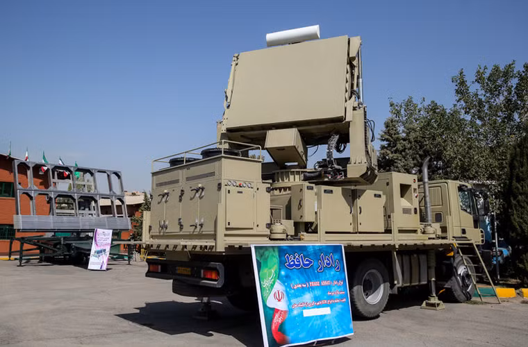Dẫu vậy, rất khó đánh giá được thực sự cái loại radar được “nhân bản vô tính” này. Theo truyền thông Iran, radar Hafer phát hiện mục tiêu ở cự ly đến 250km, theo dõi cùng lúc 100 mục tiêu.