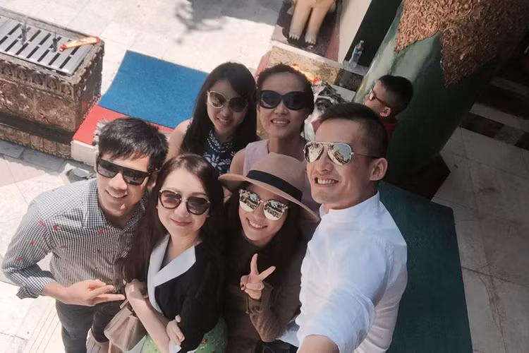 Kể từ sau đám cưới cổ tích, Lương Thế Thành và Thúy Diễm ngày càng nhận được sự yêu mến và ủng hộ của người hâm mộ. (Ảnh FBNV)