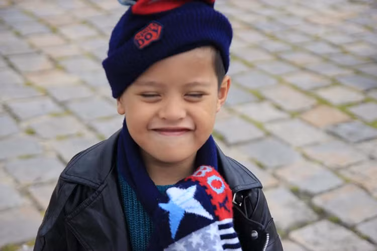 Diễn viên Thanh Thúy cũng bày tỏ tình yêu dành cho cậu con trai tên Cà Phê vào ngày 1/6 . Cô chia sẻ: “Mẹ sẽ cố gắng để giúp con luôn mãi có được gương mặt vui tươi, hạnh phúc này trong cả cuộc đời con”. 