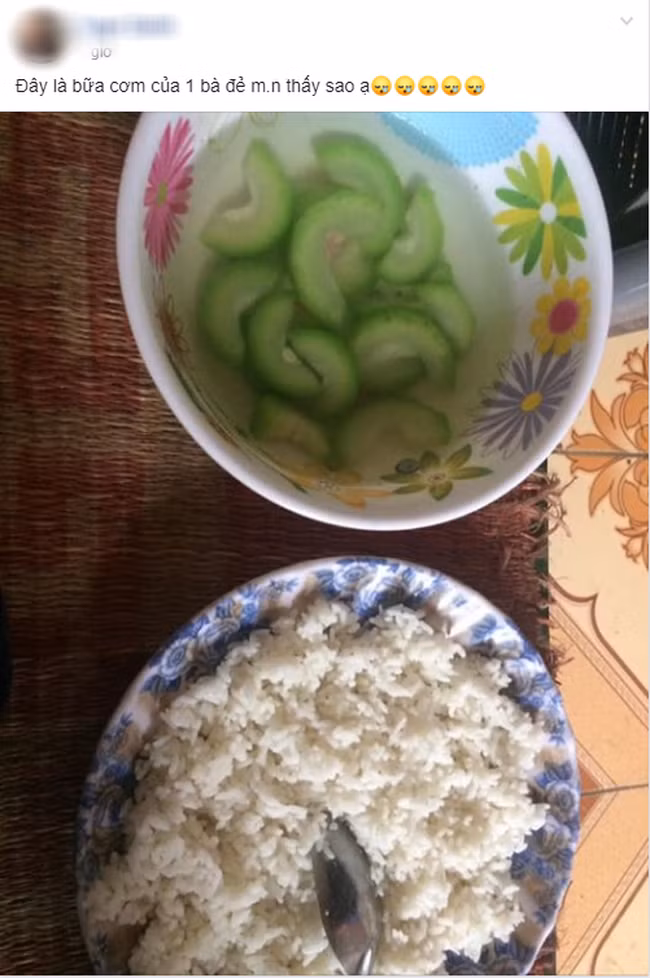 Bua com cho nguoi me moi sinh khien nhieu chi em xot xa