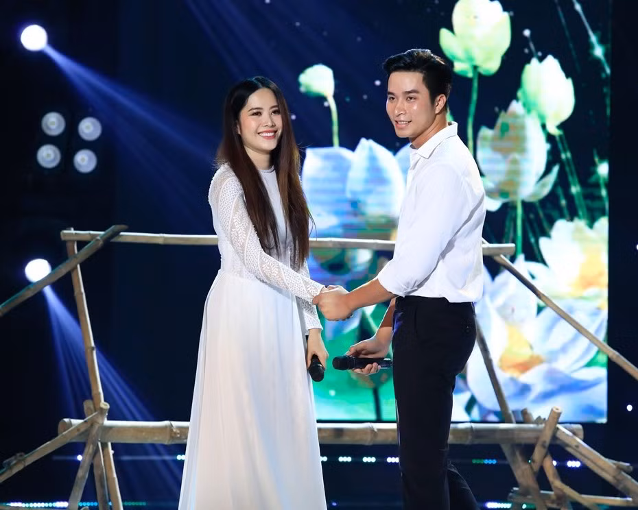 Nam Em gay soc bat ngo bo ngang khong thi chung ket 