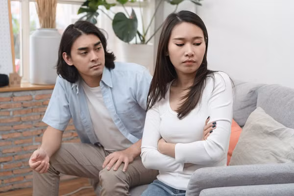 Phải làm gì với một người vợ dối trá, che dấu quá khứ có con riêng Phai lam gi voi mot nguoi vo doi tra, che dau qua khu co con rieng