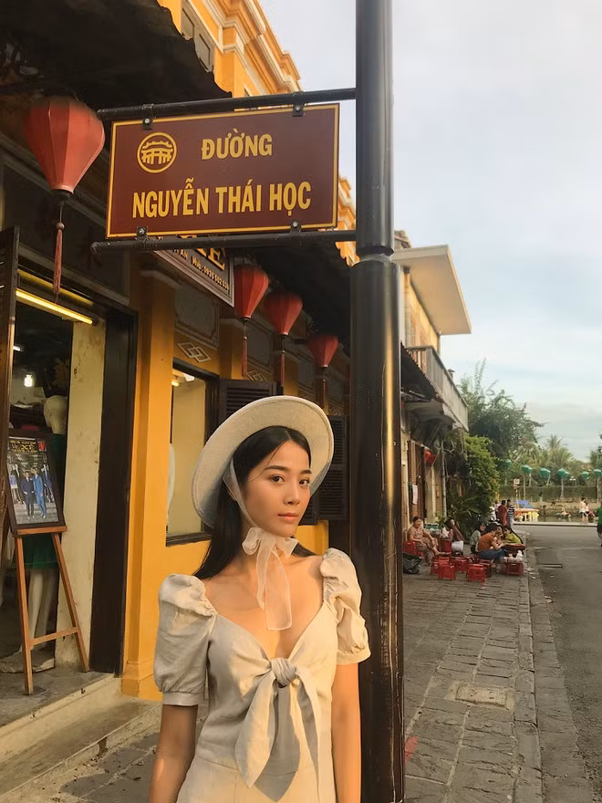Về dự định trong thời gian tới, Karen Nguyễn cho biết cô hy vọng có thể trở thành một đả nữ trong tương lai. “Tôi mong muốn sẽ trở thành một đả nữ. Đó chính là một trong những lý do mà tôi chăm tập gym, tập võ", cô nói.