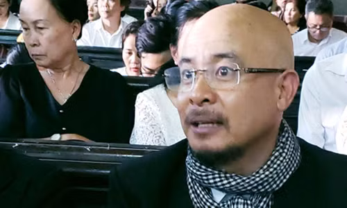 Ong chu Trung Nguyen he lo 5 lan bi vo ep di giam dinh tam than