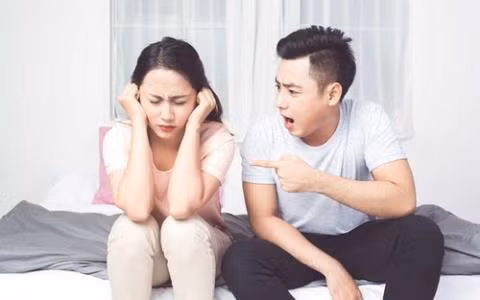 Vo meo mat chong “ra lenh” phai chuan bi 50 trieu ve que noi an Tet