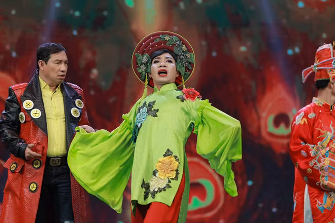 Sang tới năm 2018, "cô Đẩu" trở nên linh hoạt hơn về thời trang và được tô đậm tính cách.