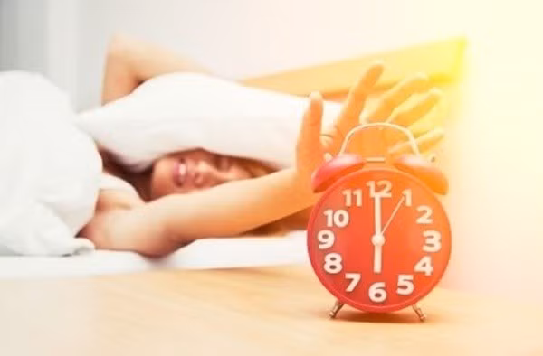 Sự khác biệt giữa việc dậy lúc 6 giờ và 8 giờ Su khac biet giua viec day luc 6 gio va 8 gio