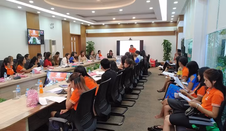 Đang dần hình thành một cộng đồng Bphone xuyên biên giới Dang dan hinh thanh mot cong dong Bphone xuyen bien gioi
