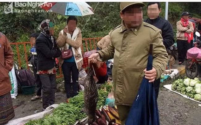 Thực hư chuyện khách du lịch "bị gài bẫy vì ham của lạ ở Sa Pa" Thuc hu chuyen khach du lich
