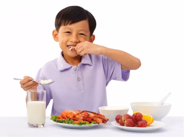 Bác sĩ dinh dưỡng chia sẻ bí kíp giúp tăng chiều cao cho con Bac si dinh duong chia se bi kip giup tang chieu cao cho con