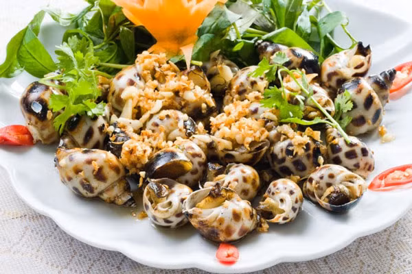 Loat mon chua nhieu giun san ma nguoi Viet van “nghien”
