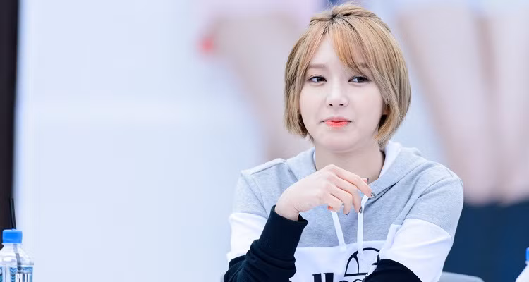 7 nu than tuong K-Pop tu bo su nghiep de song doi vo lo-Hinh-2