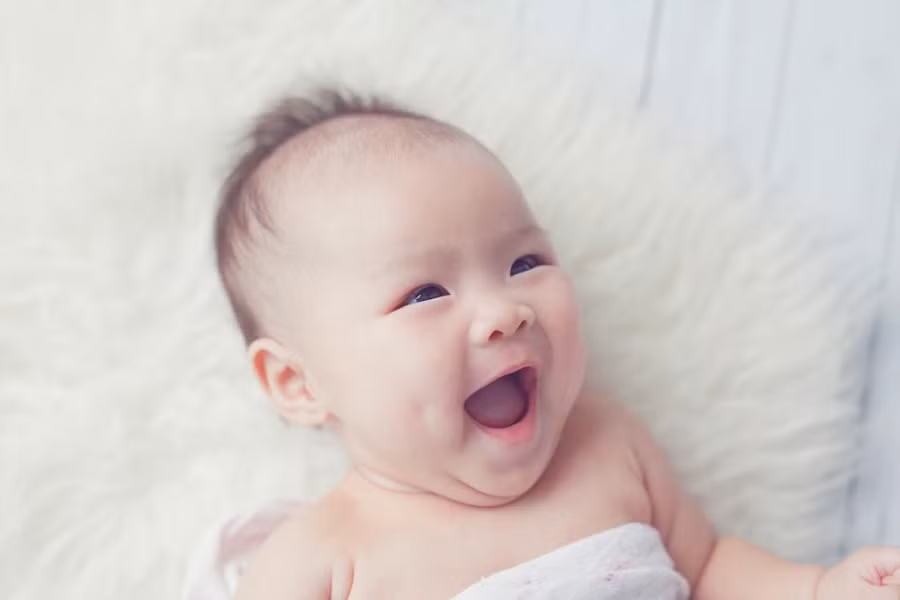5 dấu hiệu ở trẻ sơ sinh báo hiệu lớn lên sẽ trở thành thiên tài 5 dau hieu o tre so sinh bao hieu lon len se tro thanh thien tai