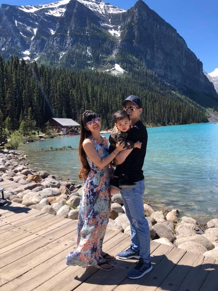 Cuoc song hanh phuc o Canada cua cap doi 