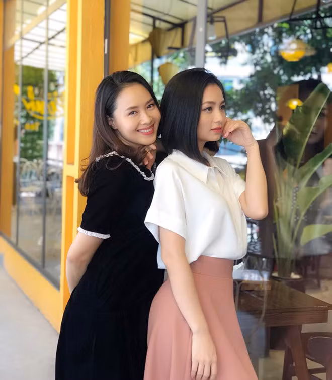 San là bạn thân của Khuê (Hồng Diễm đóng). Cả hai nhân vật có cuộc sống hôn nhân trắc trở, không trọn vẹn. San bị mẹ chồng ghét thậm tệ, nên cô và chồng đành phải chia tay. Diệu Hương từng tâm sự về vai diễn: "Phụ nữ ai cũng thế thôi, cũng vun vén, xây đắp, hết lòng chăm lo cho hạnh phúc gia đình và họ chỉ đáng sợ khi quyết định buông bỏ, khi không còn gì để nói, khi không còn muốn giải thích để bảo vệ cho chính mình là khi họ sẽ ra đi không thể níu kéo được nữa".