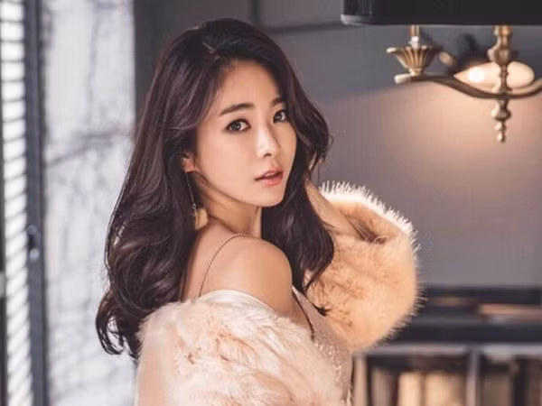 Làm thế nào để giữ chồng không có trong suy nghĩ của phụ nữ khí chất Lam the nao de giu chong khong co trong suy nghi cua phu nu khi chat