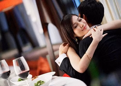 Tôi đã "cướp" anh từ tay vợ cũ. Ảnh minh họa