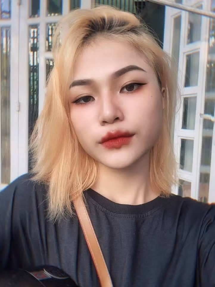 Cứ tưởng kiểu môi này có phần "phi thực tế" nhưng có rất nhiều cô gái táo bạo đã thử nghiệm.