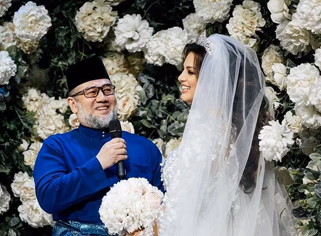 Qua khu tai tieng cua hoa hau 9X vua ly hon cuu vuong Malaysia