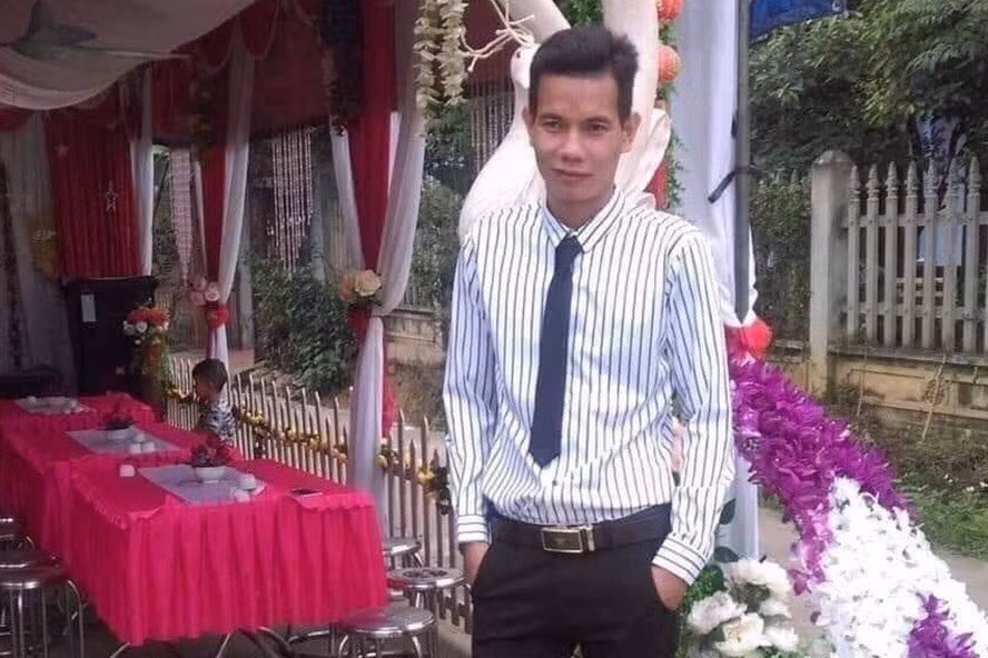 Theo lãnh đạo địa phương nơi Nam sinh sống cho biết, đối tượng cướp ngân hàng Agribank Phú Thọ không có tiền án, tiền sự, nhưng Nguyễn Thành Nam là người có công việc không ổn định, từng làm MC đám cưới, thường xuyên chơi bời lêu lổng. Nam có vợ và hai con nhỏ.