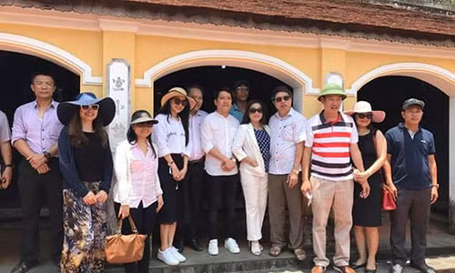 Truoc dam cuoi, Nha Phuong duoc long gia dinh chong the nao?-Hinh-2