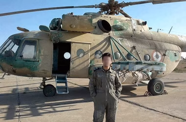 Ít nhất ở Tiyas có 4 chiếc trực thăng loại Mi-8.