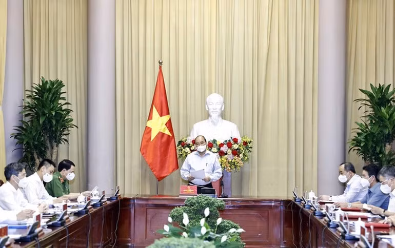 4 pham nhan duoc Chu tich nuoc an giam an tu hinh