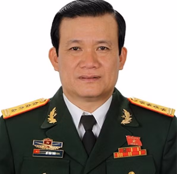 Thiếu tướng Hồ Văn Thái sinh năm 1968. Quê quán xã Vĩnh Phú, huyện Giồng Riềng, tỉnh Kiên Giang. 