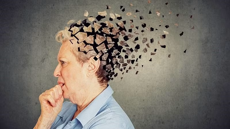 Tuy nhiên, dự đoán của nhà tiên mù Vanga cũng có những khía cạnh tích cực, với sự tiến triển đáng kể trong lĩnh vực y học. Bà tiên tri thấy những phương pháp điều trị mới, đặc biệt là cho các bệnh nan y như Alzheimer và ung thư, mở ra những triển vọng tích cực cho sức khỏe toàn cầu.