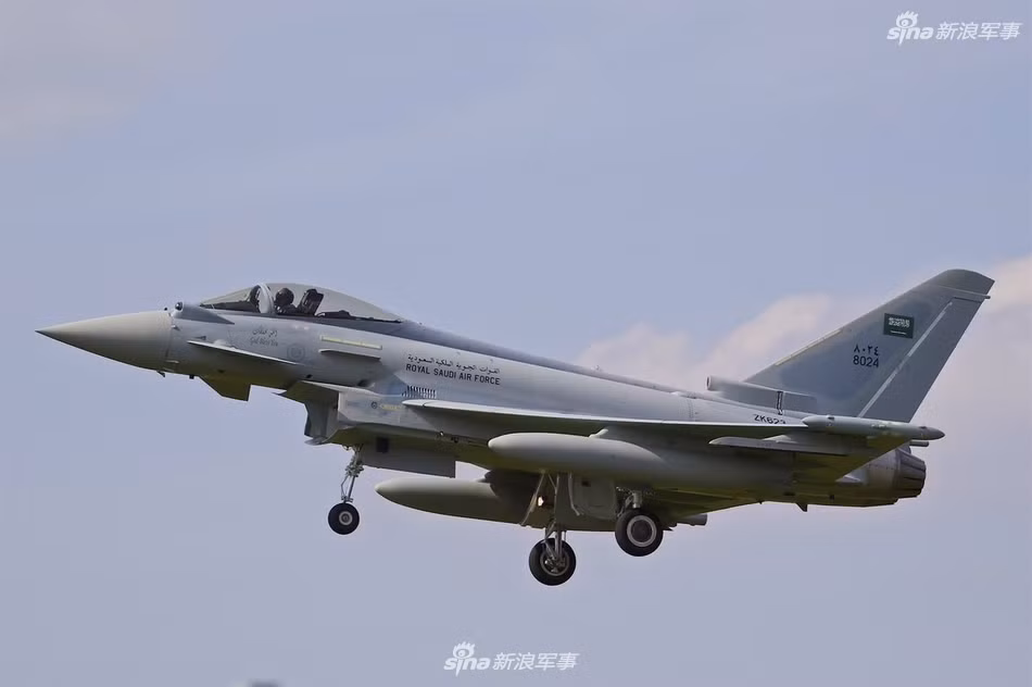 Nhìn chung, Typhoon được đánh giá là một "kiệt tác công nghệ" của các nước châu Âu, đưa nó trở thành một trong những tiêm kích đa nhiệm hàng đầu thế giới. Ảnh: Sina.