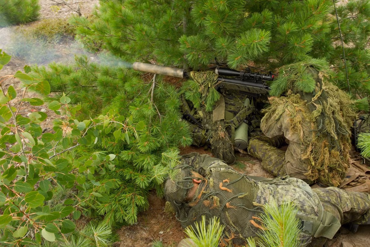 TAC-50 được tối ưu hóa cho nhiệm vụ bắn tỉa từ khoảng cách rất xa. Các thử nghiệm thực địa cho thấy, súng có chỉ số MOA (phút góc) chỉ 0,5, đưa nó trở thành một trong những súng bắn tỉa hàng đầu thế giới hiện nay. Ảnh: Flickr.
