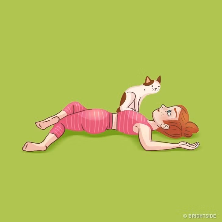  Tư thế xoắn chân Nằm xuống sàn và uốn cong đầu gối của bạn. Di chuyển chân của bạn sang bên phải. Chân trái nằm trên sàn và mắt cá chân phải nằm trên đầu gối trái. Đặt cánh tay gần đầu của bạn. Kéo đầu gối phải về phía sàn. Giữ vị trí này trong 30 giây cho mỗi bên. 