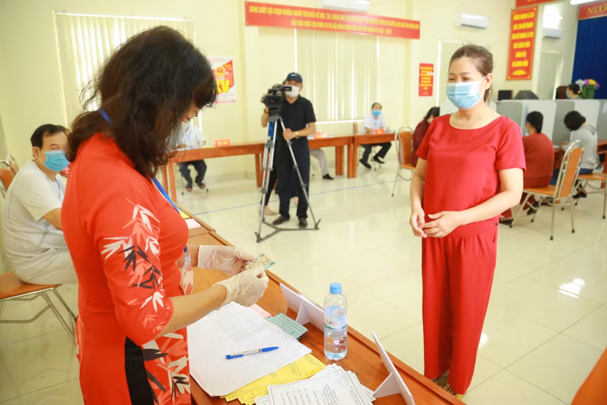 Quá trình bầu cử xảy ra tình huống cử tri bị mất thẻ.