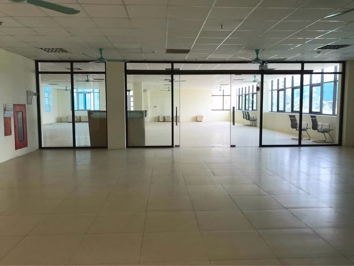Tìm địa điểm thiết lập thêm 3 bệnh viện dã chiến tại Bắc Giang - Hình 3 Tim dia diem thiet lap them 3 benh vien da chien tai Bac Giang-Hinh-3