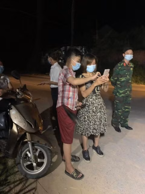 Phú Thọ: Chính thức dỡ phong toả ở xã Tân Phương - Hình 4 Phu Tho: Chinh thuc do phong toa o xa Tan Phuong-Hinh-4