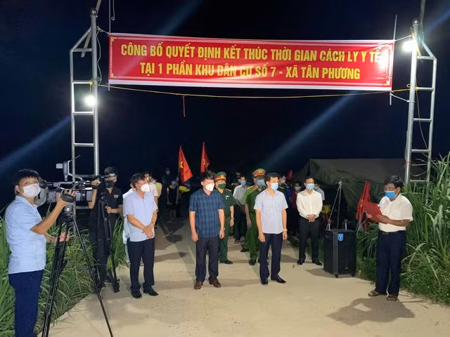 Phú Thọ: Chính thức dỡ phong toả ở xã Tân Phương - Hình 3 Phu Tho: Chinh thuc do phong toa o xa Tan Phuong-Hinh-3