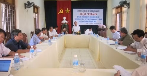 Day manh hoat dong tu van phan bien va giam dinh xa hoi